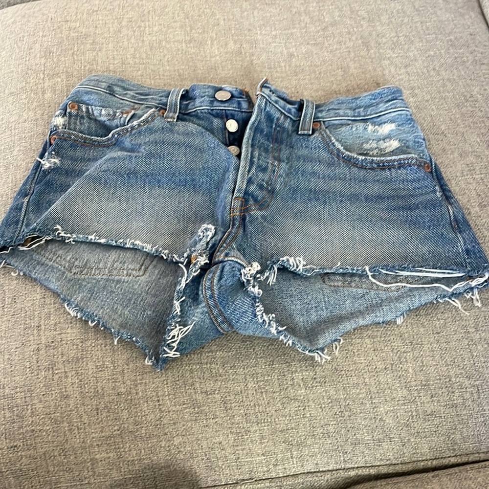 Levi’s 501 Buttonfly High-Rise Shorts